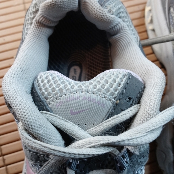 Nike Women’s Shoes Air Max Assail Size 6.5 312960-051 Trail Running. Outside hee - Picture 8 of 12